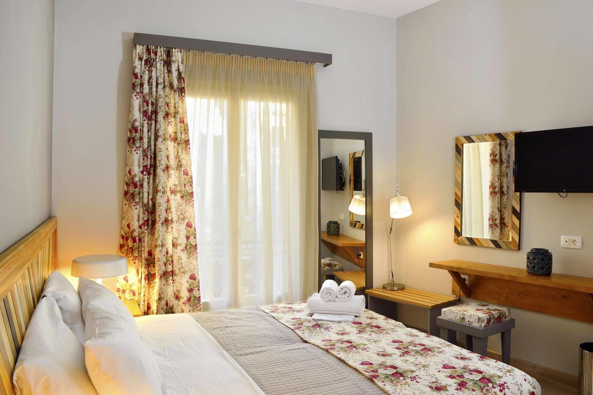 Hotell Elia Dorotheou 2*