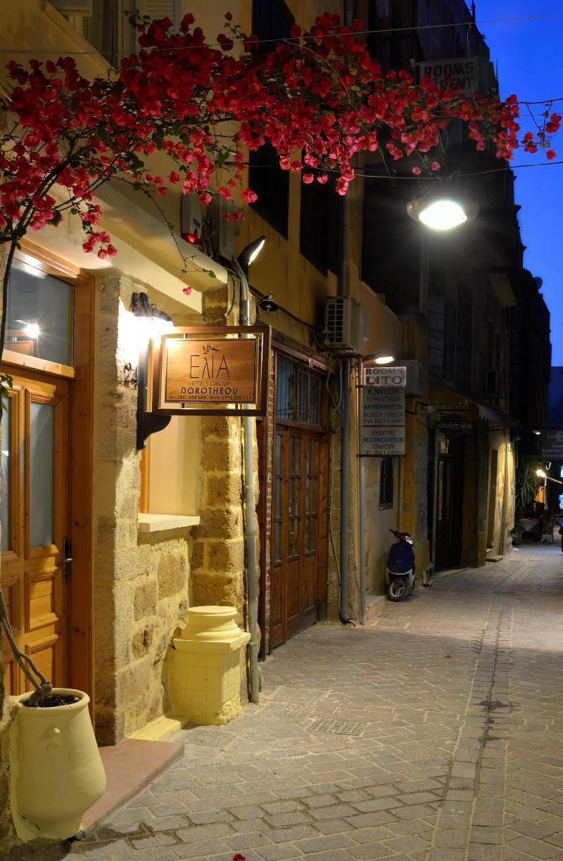 Elia Dorotheou Hotel Chrissi Akti Chania